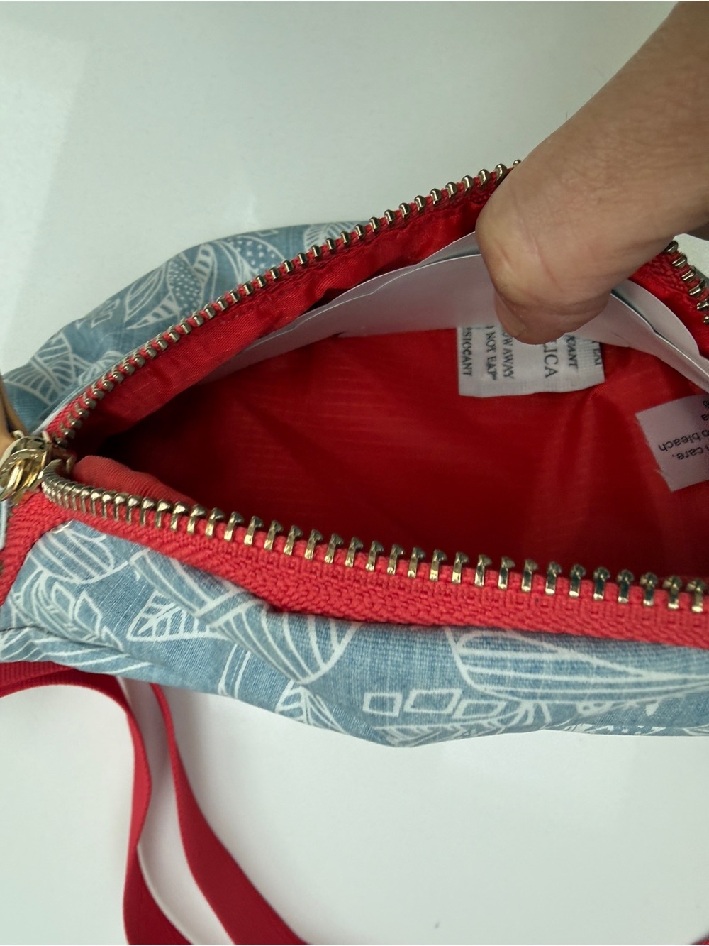 New Jana Lam Hawaii Fanny Pack - Blue Leaf Print - Picture 8 of 11